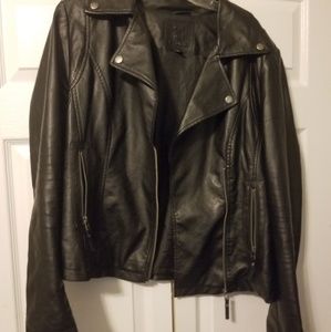 Leather motorcycle jacket good condition